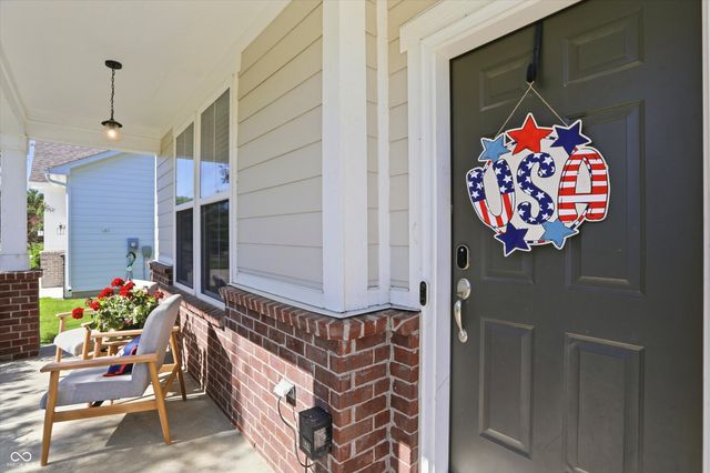 10540 Meriman Court, Fishers, IN 46040
