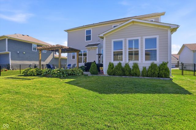 10540 Meriman Court, Fishers, IN 46040