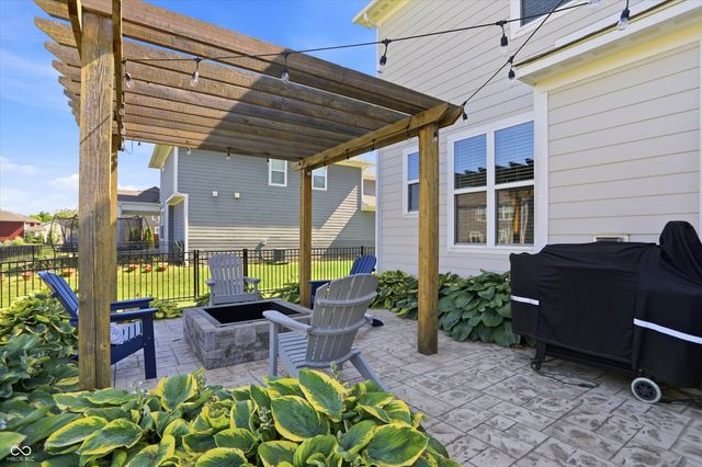 10540 Meriman Court, Fishers, IN 46040