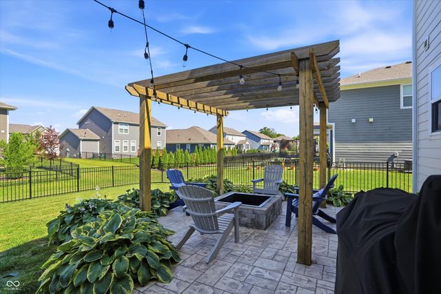 10540 Meriman Court, Fishers, IN 46040