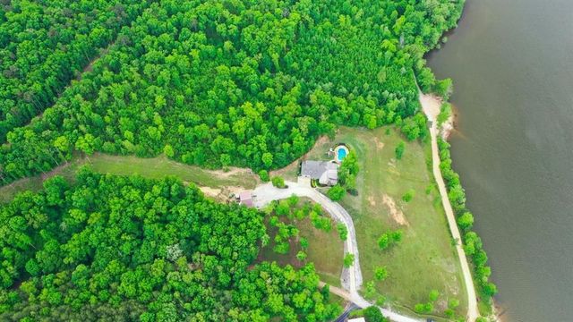 410 CR 261 RD, Iuka, MS 38852