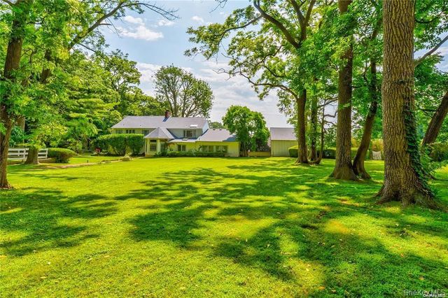 16 Beach Road, Northport, NY 11768