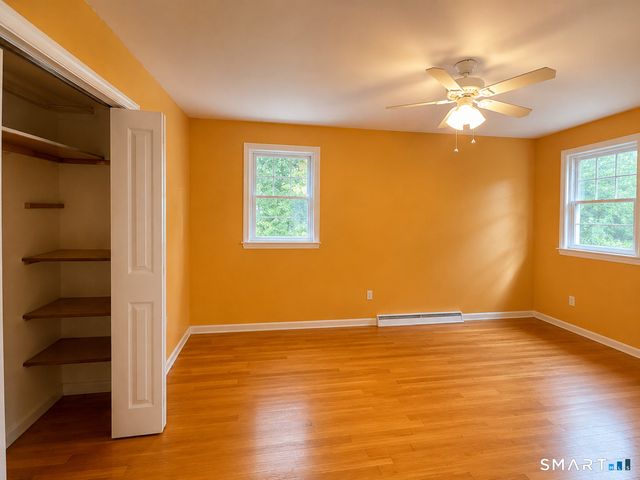 21 Larson Drive, North Haven, CT 06473