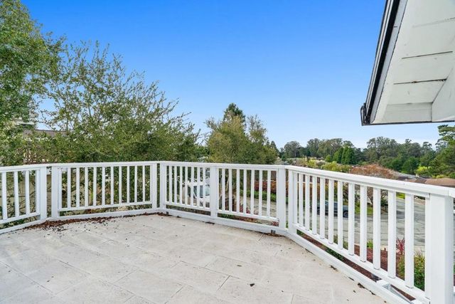 607 Saint Andrews Drive, Aptos, CA 95003