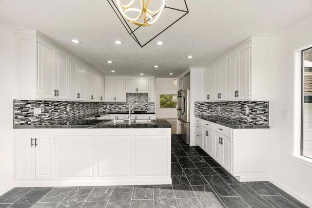 607 Saint Andrews Drive, Aptos, CA 95003