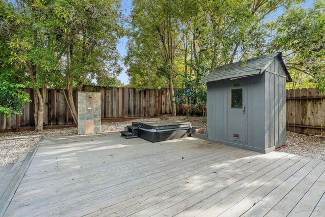 607 Saint Andrews Drive, Aptos, CA 95003