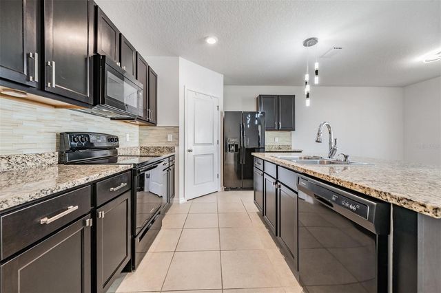 10210 GOLDEN LIGHT COURT, Riverview, FL 33578