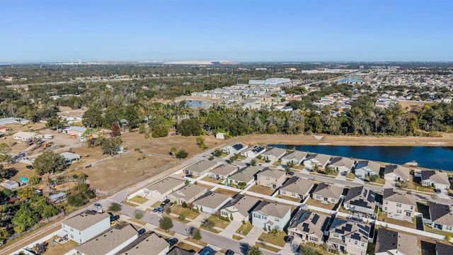 10210 GOLDEN LIGHT COURT, Riverview, FL 33578