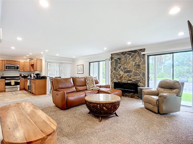 2220 BAHIA VISTA ST G4, Sarasota, FL 34239