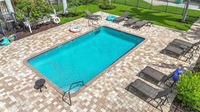 2220 BAHIA VISTA ST G4, Sarasota, FL 34239