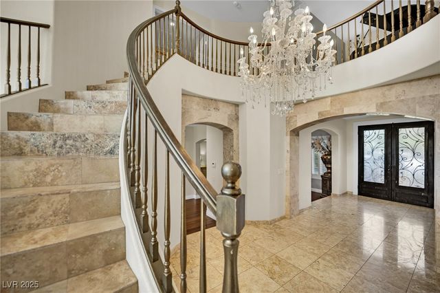 8817 Tierra Hope Court, Las Vegas, NV 89143