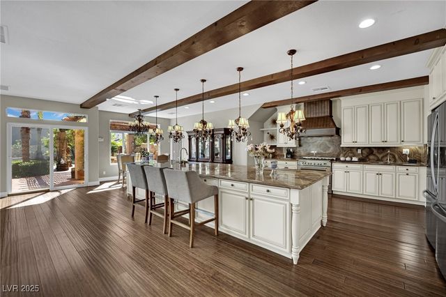 8817 Tierra Hope Court, Las Vegas, NV 89143