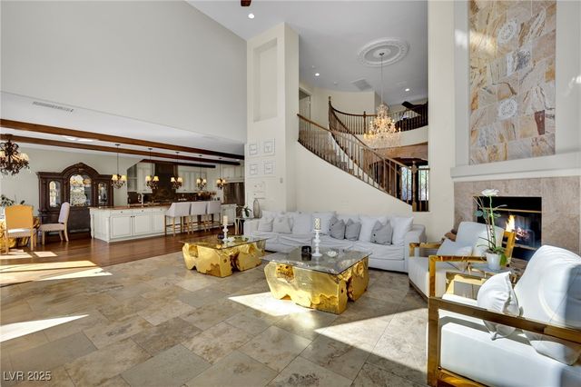 8817 Tierra Hope Court, Las Vegas, NV 89143