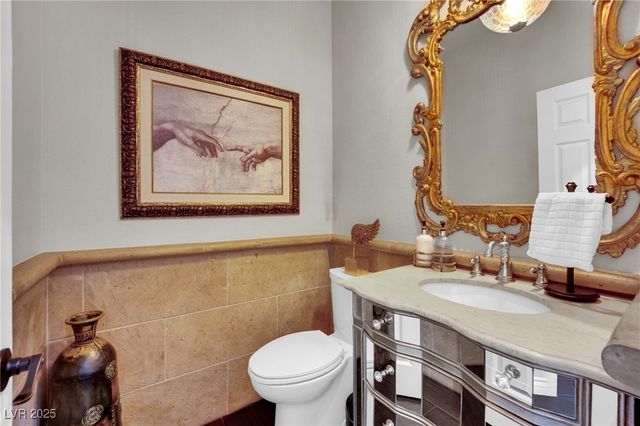 8817 Tierra Hope Court, Las Vegas, NV 89143