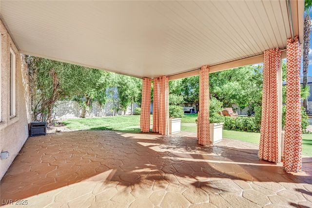 8817 Tierra Hope Court, Las Vegas, NV 89143