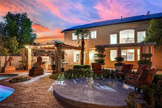 8817 Tierra Hope Court, Las Vegas, NV 89143