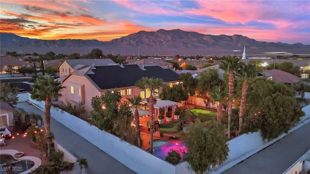 8817 Tierra Hope Court, Las Vegas, NV 89143