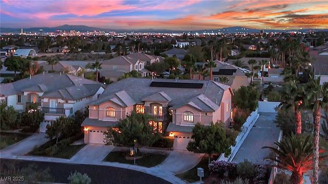 8817 Tierra Hope Court, Las Vegas, NV 89143