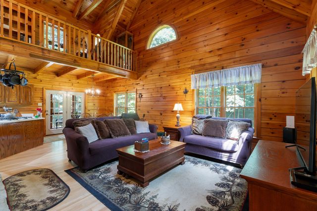 1065 Lee Greer Rd, Ashland City, TN 37015