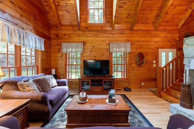 1065 Lee Greer Rd, Ashland City, TN 37015