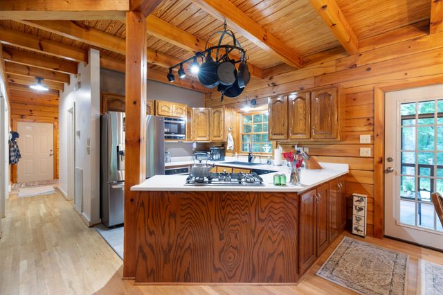 1065 Lee Greer Rd, Ashland City, TN 37015