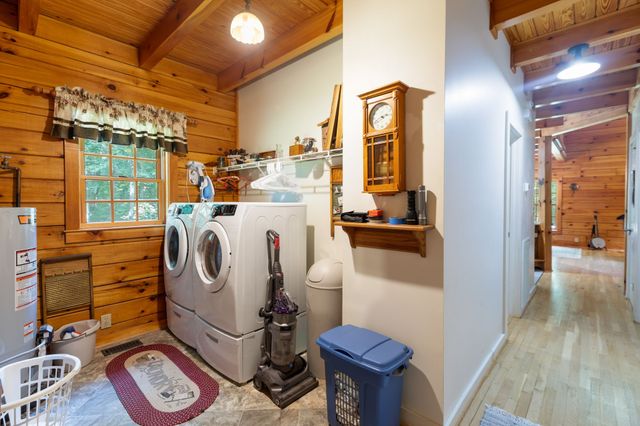 1065 Lee Greer Rd, Ashland City, TN 37015