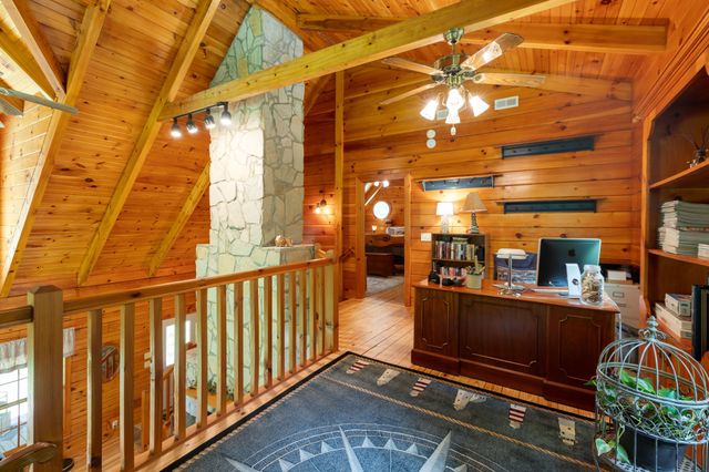 1065 Lee Greer Rd, Ashland City, TN 37015