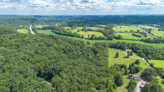 1065 Lee Greer Rd, Ashland City, TN 37015