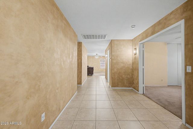 7457 W SAN MIGUEL Avenue, Glendale, AZ 85303