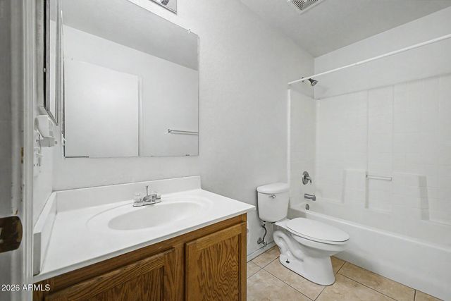 7457 W SAN MIGUEL Avenue, Glendale, AZ 85303