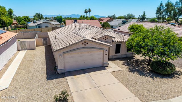 7457 W SAN MIGUEL Avenue, Glendale, AZ 85303