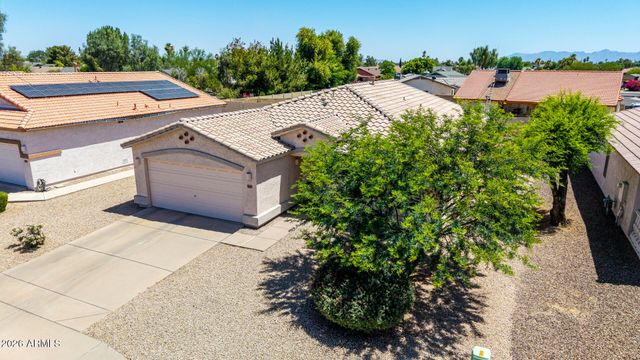 7457 W SAN MIGUEL Avenue, Glendale, AZ 85303