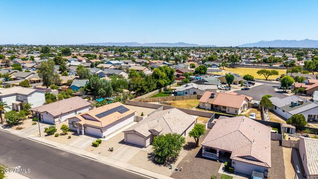 7457 W SAN MIGUEL Avenue, Glendale, AZ 85303