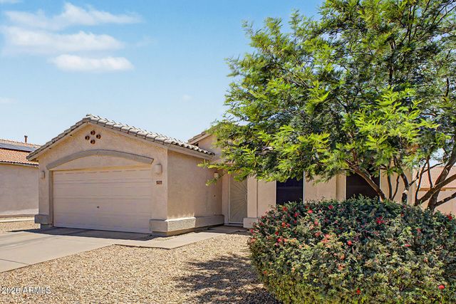 7457 W SAN MIGUEL Avenue, Glendale, AZ 85303