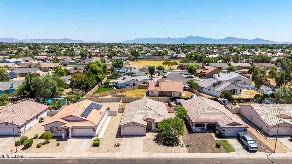 7457 W SAN MIGUEL Avenue, Glendale, AZ 85303 — photo 5