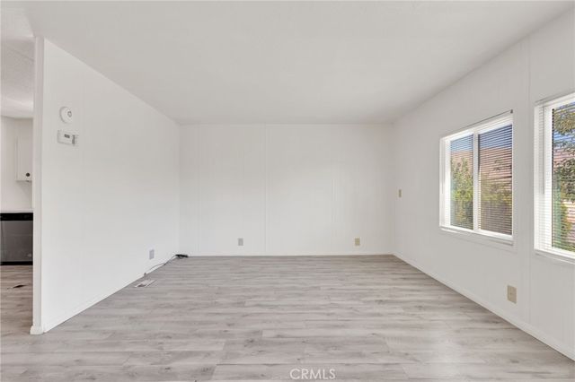 19242 Westlawn Street, Hesperia, CA 92345