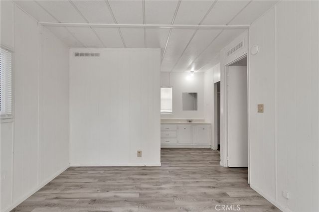 19242 Westlawn Street, Hesperia, CA 92345