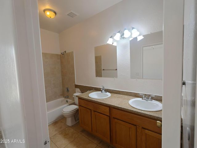 18420 N 45th Street, Phoenix, AZ 85032