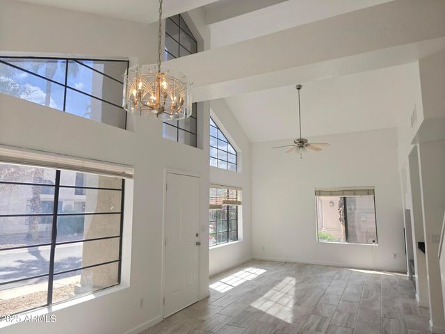 18420 N 45th Street, Phoenix, AZ 85032