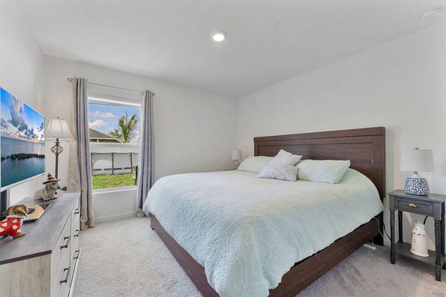 1556 SW Crater Avenue, Port St. Lucie, FL 34953
