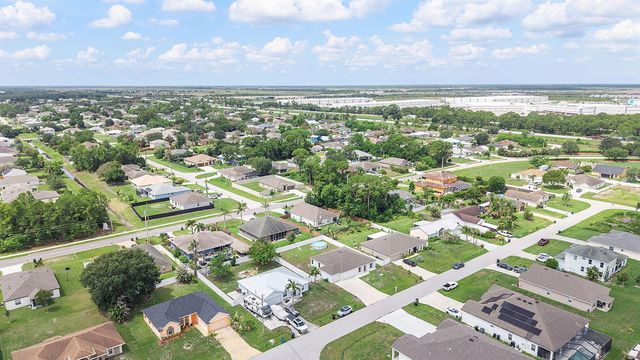 1556 SW Crater Avenue, Port St. Lucie, FL 34953