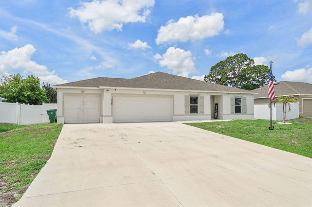 1556 SW Crater Avenue, Port St. Lucie, FL 34953