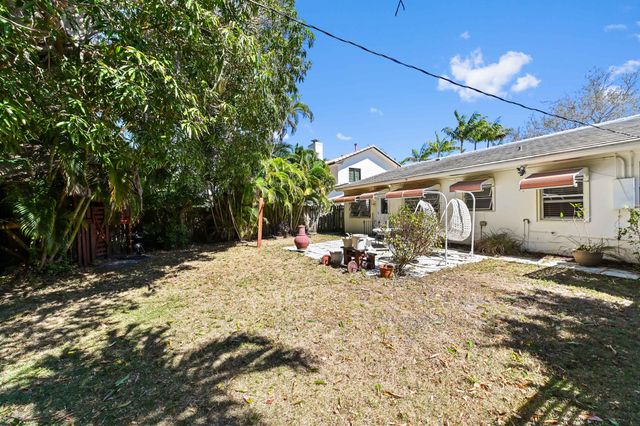 411 N Lakeside Drive, Lake Worth Beach, FL 33460