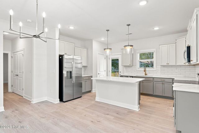 220 Telluride Court, Aberdeen, NC 28315