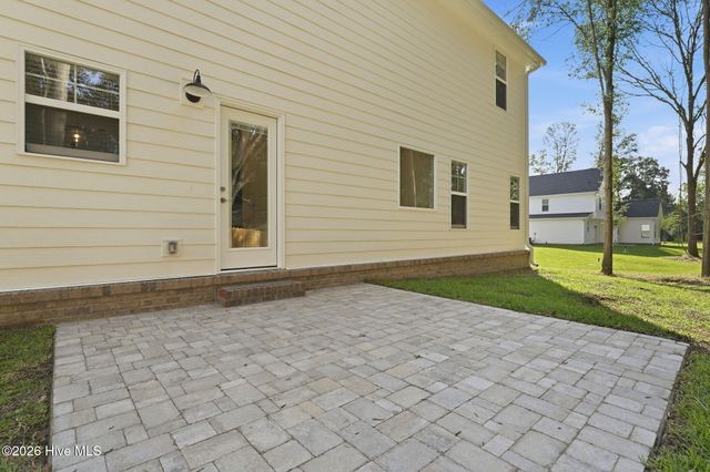 220 Telluride Court, Aberdeen, NC 28315