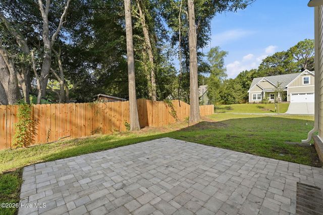 220 Telluride Court, Aberdeen, NC 28315