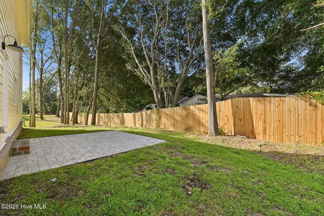220 Telluride Court, Aberdeen, NC 28315