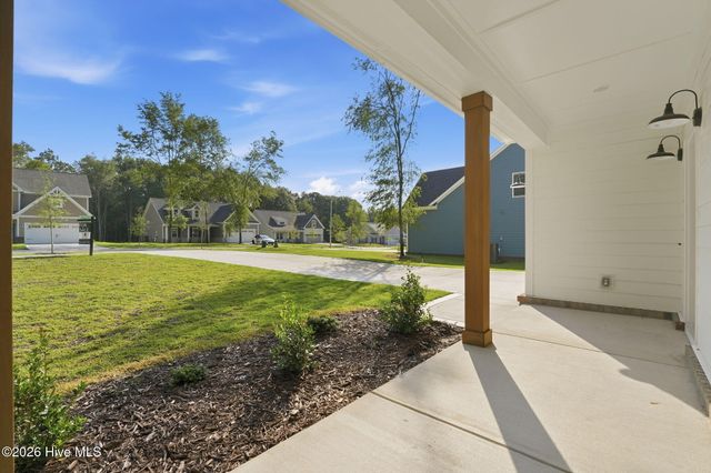 220 Telluride Court, Aberdeen, NC 28315