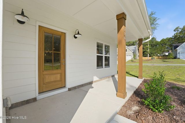 220 Telluride Court, Aberdeen, NC 28315