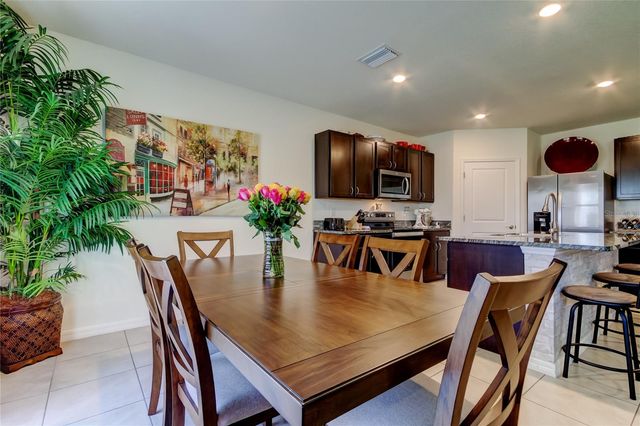 2933 MAIDEN GRASS ISLE, Wesley Chapel, FL 33543